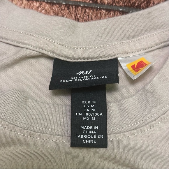 H&H x Kodak Beige Graphic T-Shirt size M - Picture 5 of 11